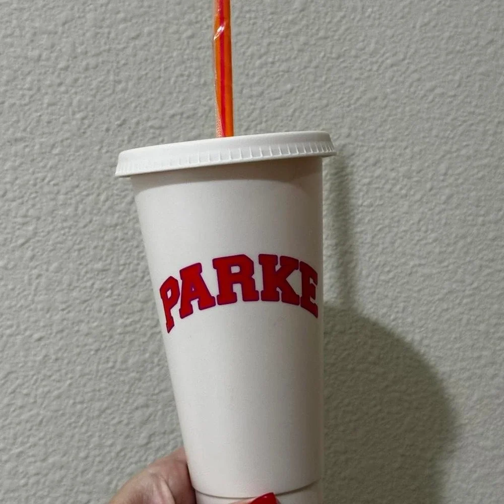 Parke Cup collab con Dunkin